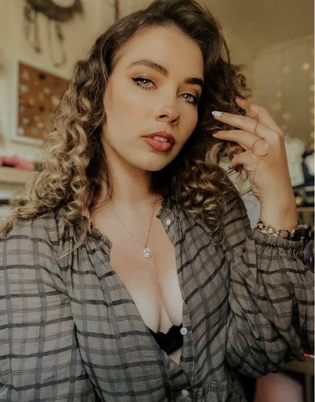 Justseum étoile xxx galeries