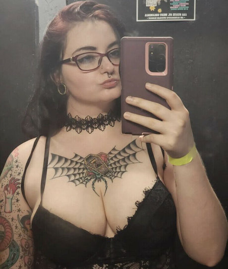 Abhor mistress actrice adulte image