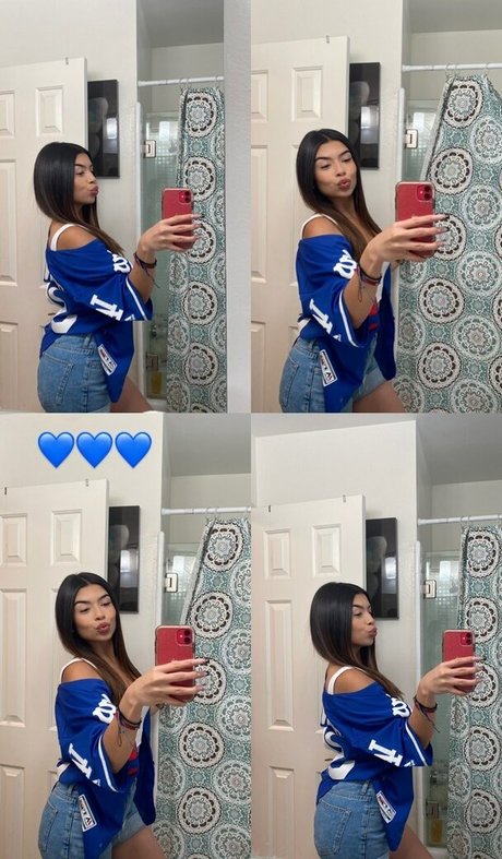 lingerie blanche onlyfans nu libre image