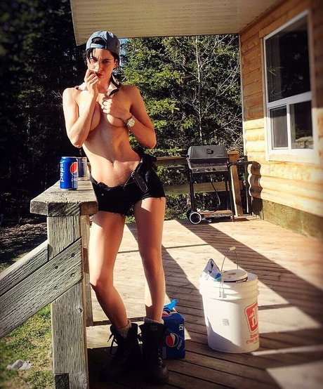 c antoinettemarie star érotique image