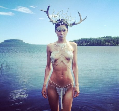 c antoinettemarie star érotique galeries