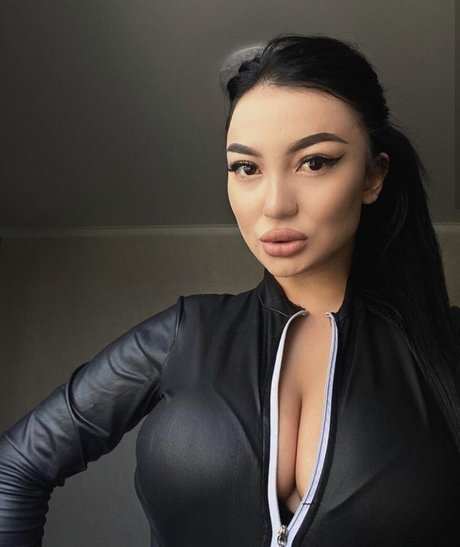 Dakarimova Zhansaya xxx étoile image