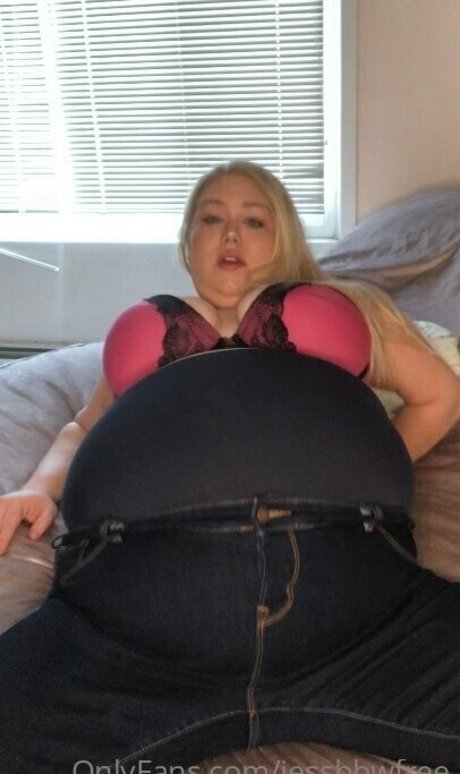 cowgirl milf uniquementfans art érotique archive