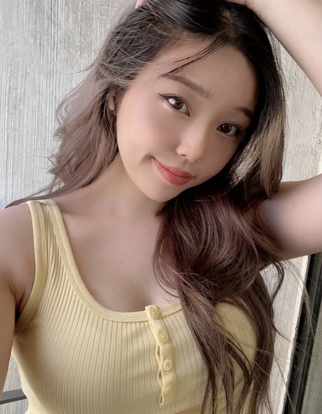 Canahry étoile xxx galerie