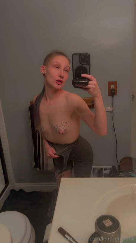 Leather Punk modèle de sexe img