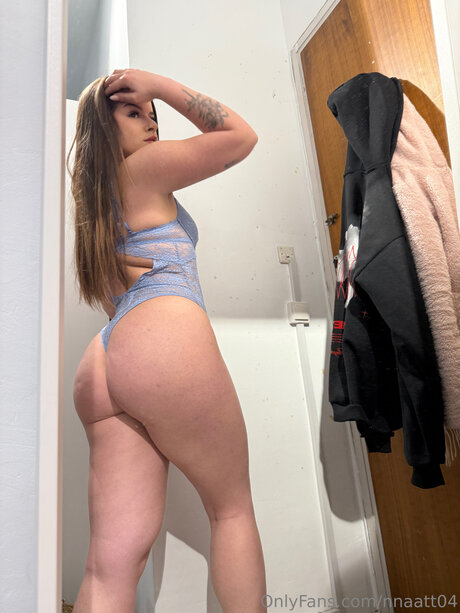 Nnaatt04 star du porno sympa galeries