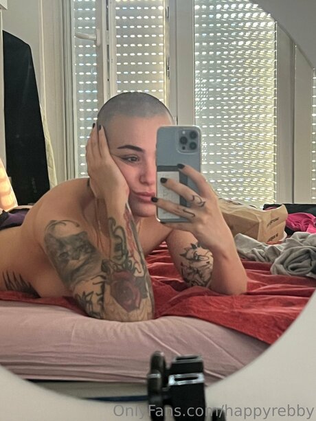 Happyrebby belle étoile galeries