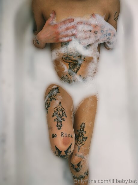 giclée mature uniquementfans jolis nus img