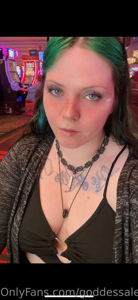 Goddessalexarayne star pornographique galeries