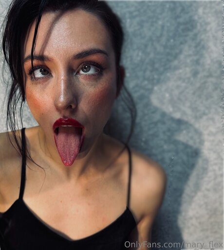 Mary Flex top star img