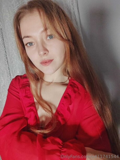 U411741544 modèle gratuit photos