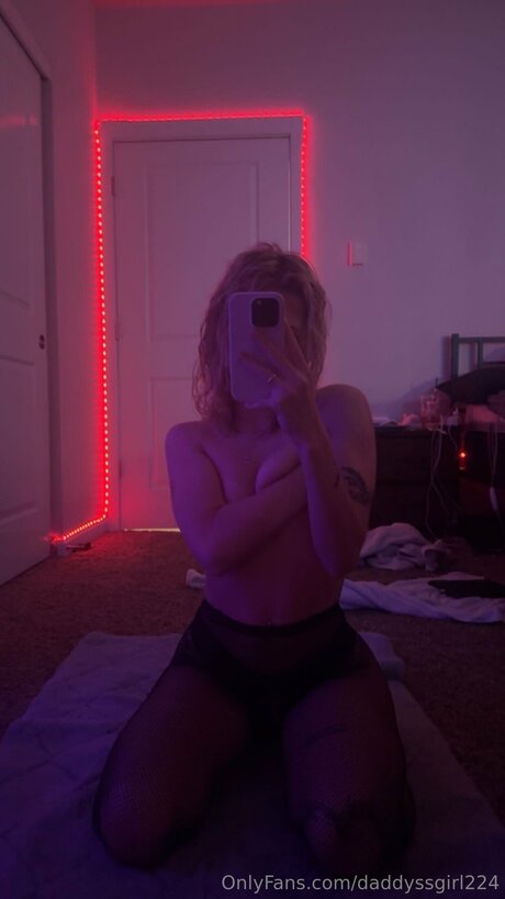 Daddysgirl5678 actrice érotique image