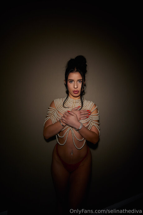 Selinaslayfree actrice collection