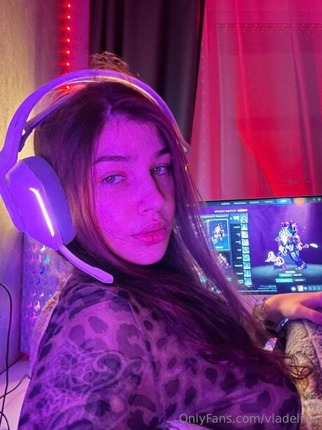 Vladelina actrice chaude archive