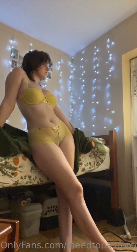 Ineedtopayforcollege belle actrice image