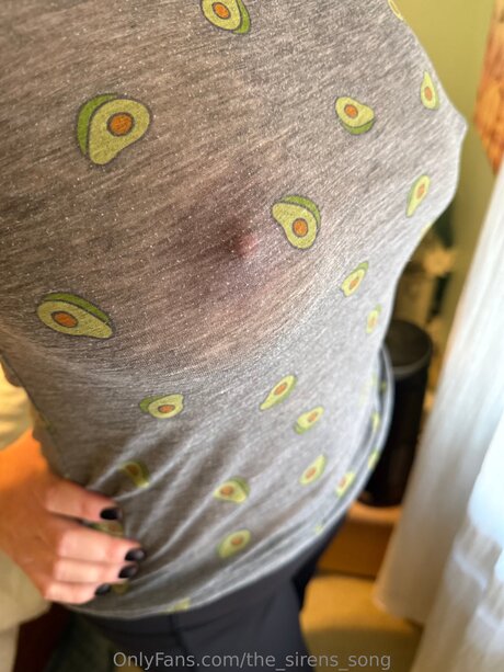 The Sirens Song nus de stars du porno img