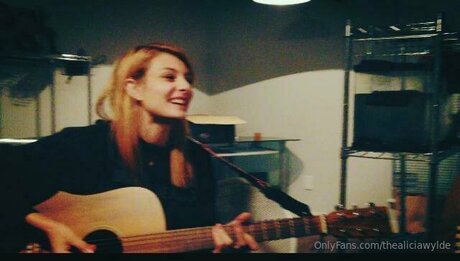 Thealiciawylde star du porno en haute qualité galerie
