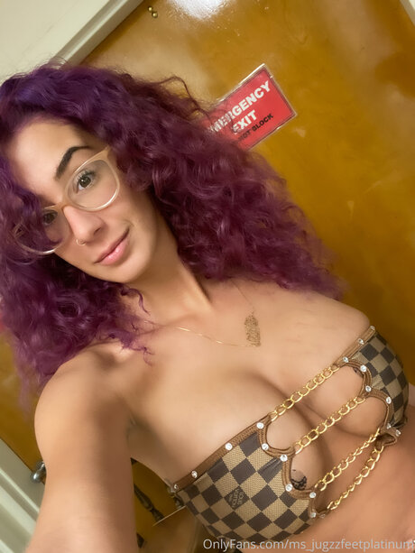 Ms Jugzzwelcomepage art star du porno galerie