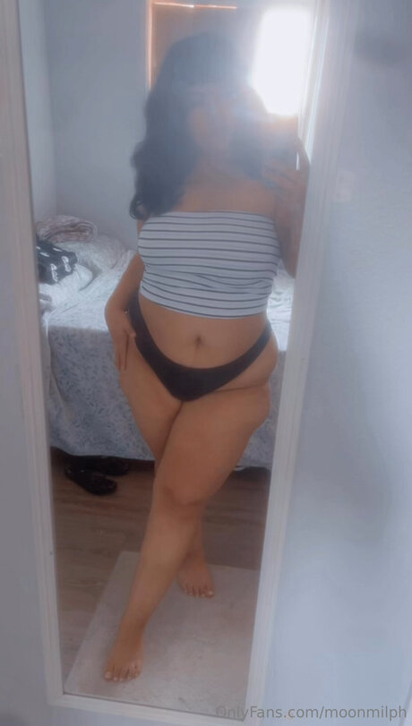 Moonmilph nus star du porno galeries