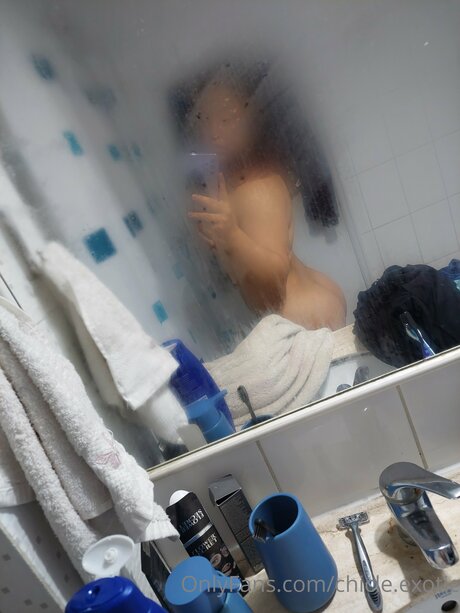 Chicle Exotic star du porno parfaite img