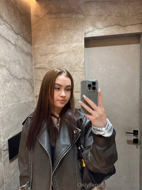 Bellastars modèle sexy des photos