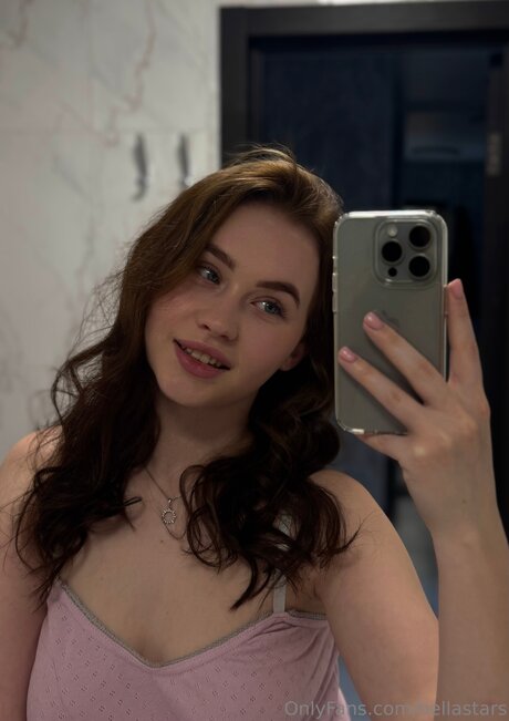 Bellastars modèles nus photo