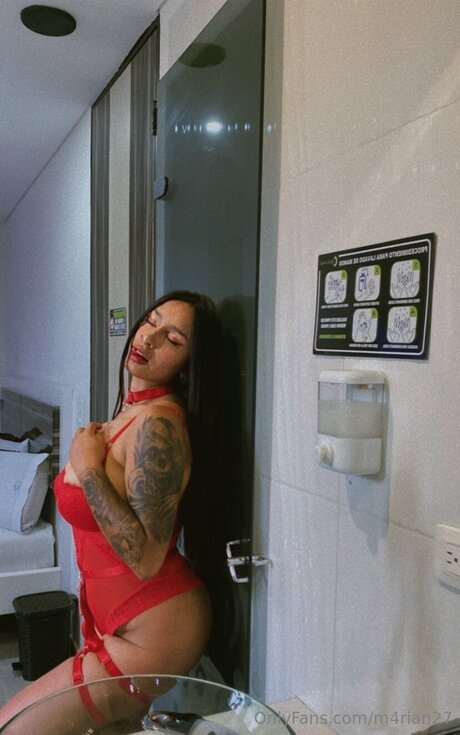 M4rian27 actrice img