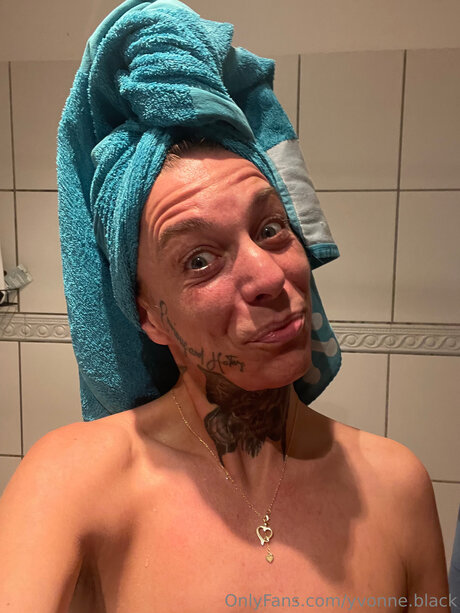 blonde en forme onlyfans chaud xxx image