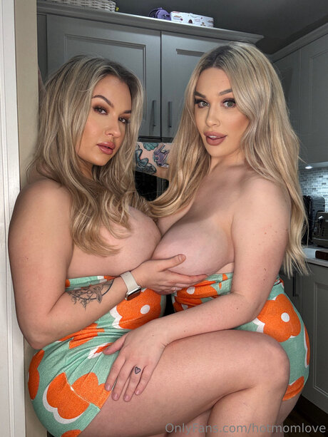 Badmomhouse art de star du porno galerie