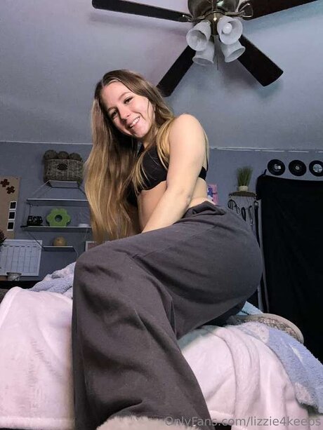 Lizzie4keeps modèle archive