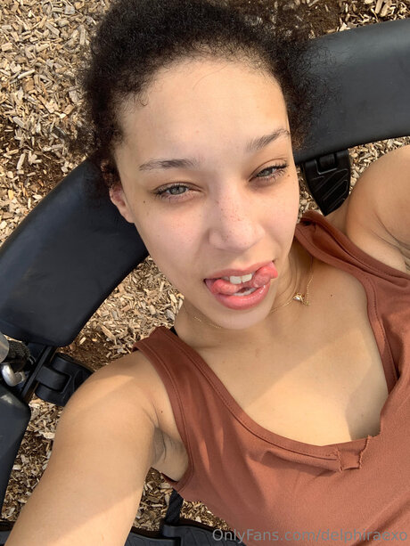 Delphiraexo meilleure star du porno archive