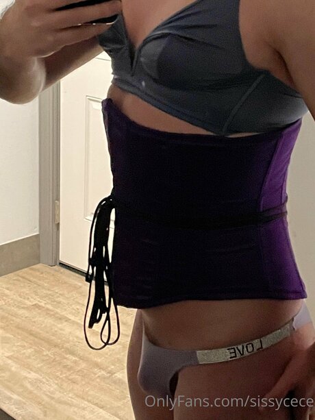 Sissycece modèle meilleur images