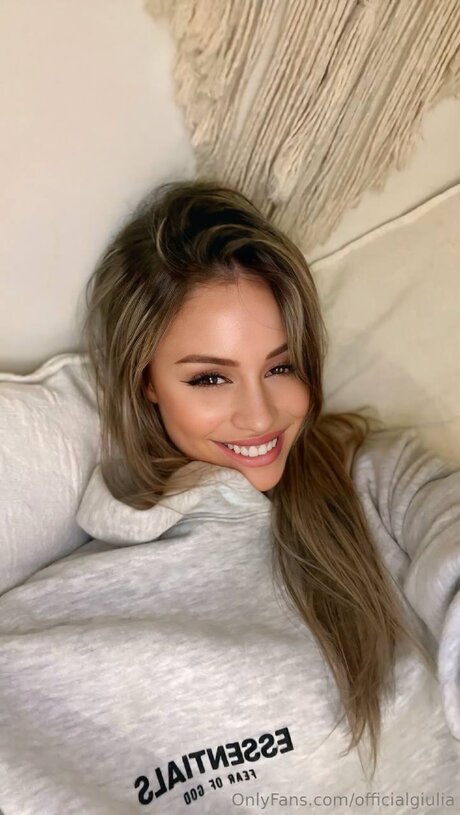 Vivian Tul beau modèle photo