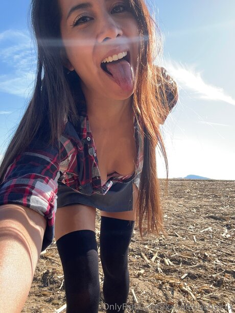 Xxxpaulashyxxx actrice sexy des photos