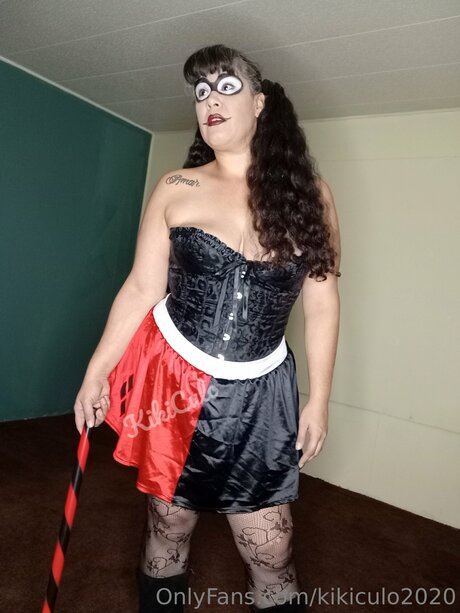 Kikiculo2020 étoile nue photo