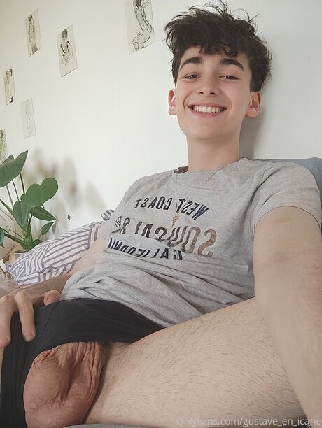 Gustave En Icarie haut de star du porno photos