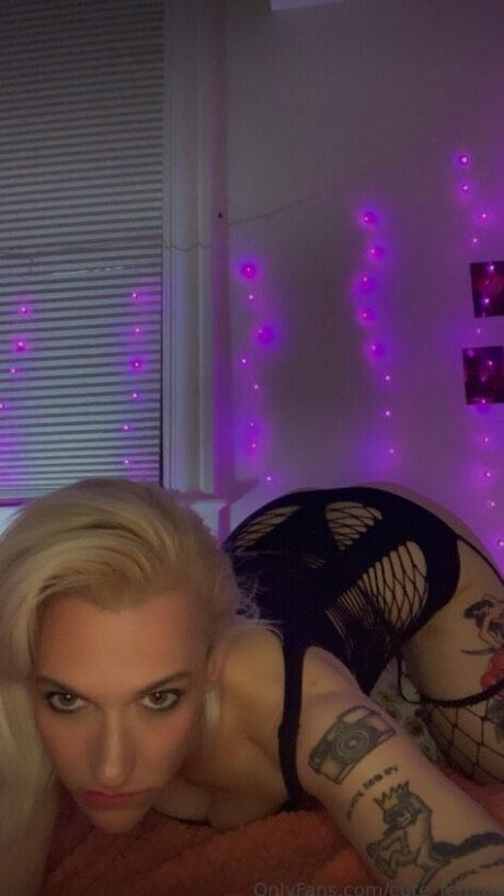 Contests actrice libre galerie