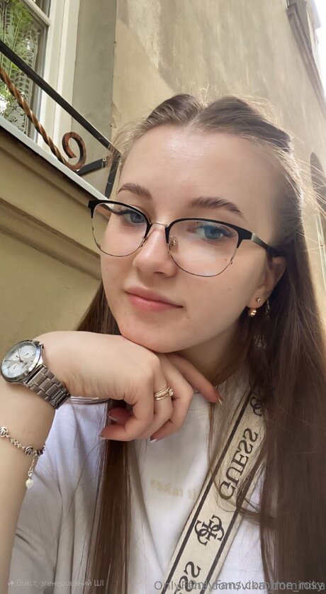 Me Rosy top star des photos