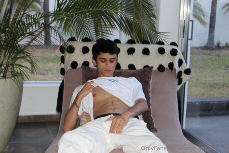 cuisses épaisses onlyfans art sexy galeries