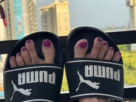 épouse infidèle onlyfans belle définition image