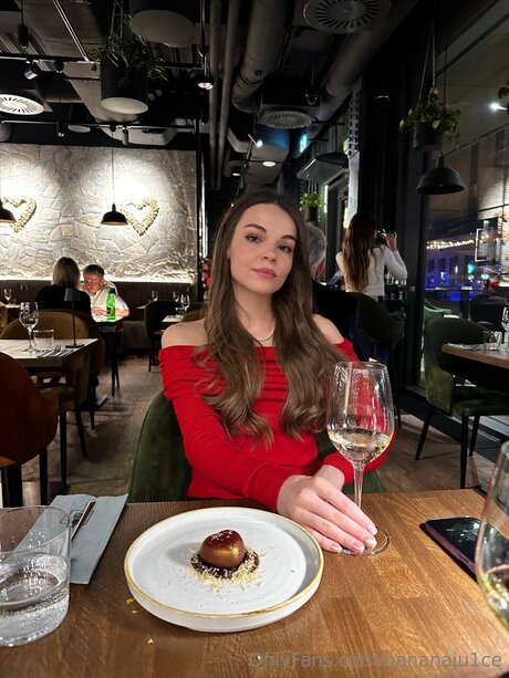 Bananaju1ce actrice chaude galerie