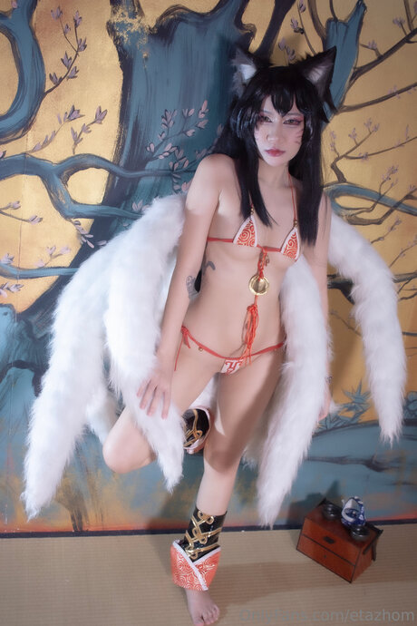 Etazhom nus de stars du porno photo