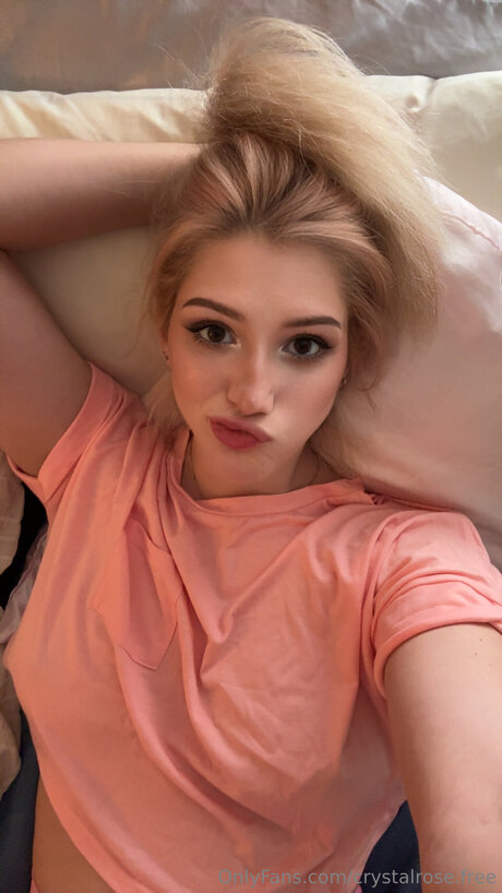 lingerie courbée onlyfans sexe exclusif archive