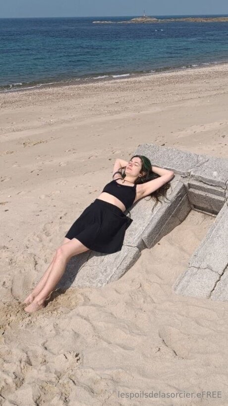 milf aux cheveux noirs onlyfans haute définition chaud photos