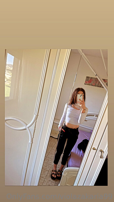 Violazakaria99 star du porno exclusive photo