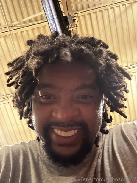 Tjohnson447 nus de stars du porno archive