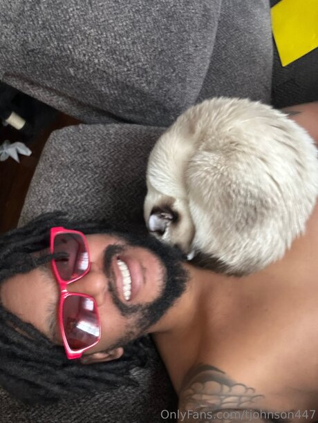 Tjohnson447 modèles nus image