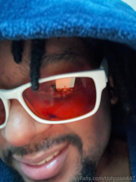 Tjohnson447 modèle pornographique collection