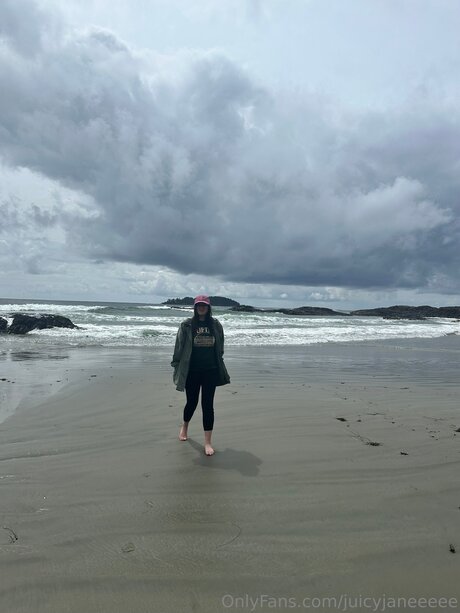 Juicyjaneeeee modèle hd des photos