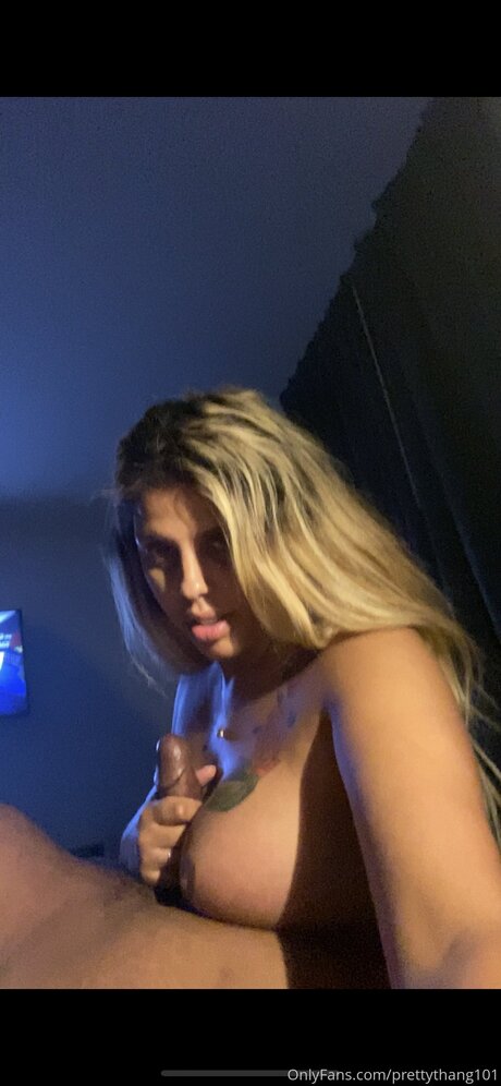 éjaculation pov onlyfans haut photos